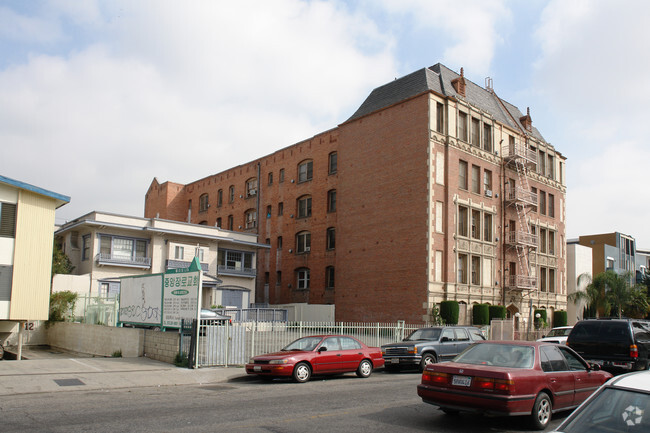 Building Photo - The Garfield Apartments