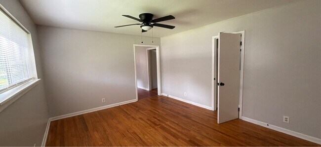 Foto del edificio - 3109 Patton Rd SW