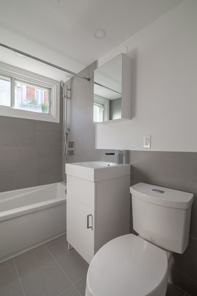 Photo du bâtiment - 760 Av. Galt