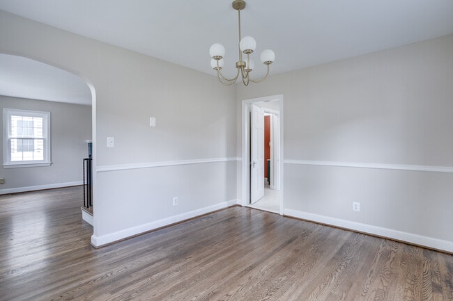 Foto del edificio - 3404 8th St S