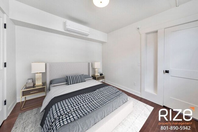 Building Photo - 521 S 500 E