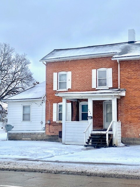 Building Photo - 244 3rd Ave S