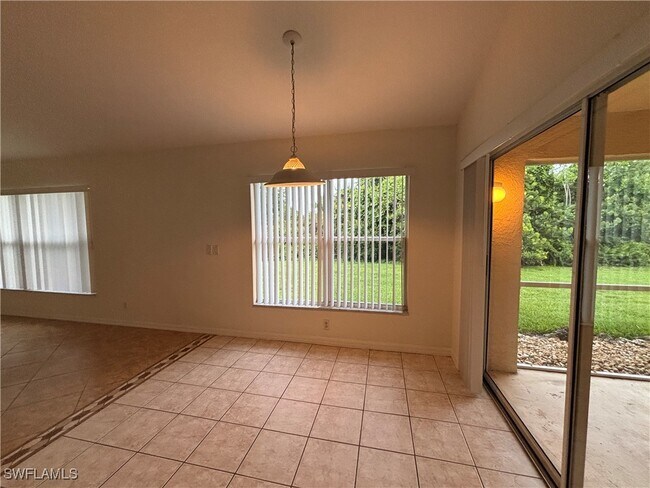 Foto del edificio - 17611 Sterling Lake Dr