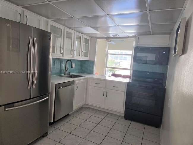 Foto del edificio - 501 Three Islands Boulevard