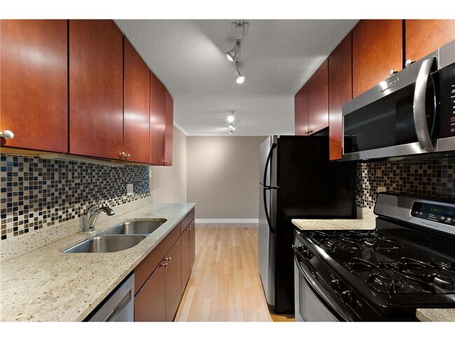 Foto del edificio - 2800 W 44th St