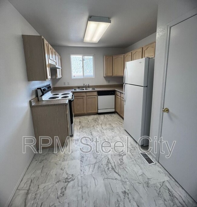 Foto del edificio - 4908 Prospect Dr