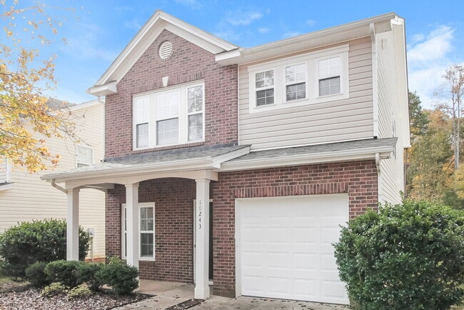 Building Photo - 10243 Hugue Way