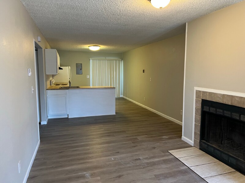 1120 Mazatlan Cir Unit A, Colorado Springs, CO 80910 Room for Rent in