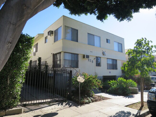 Foto del edificio - 928 N Ogden Dr