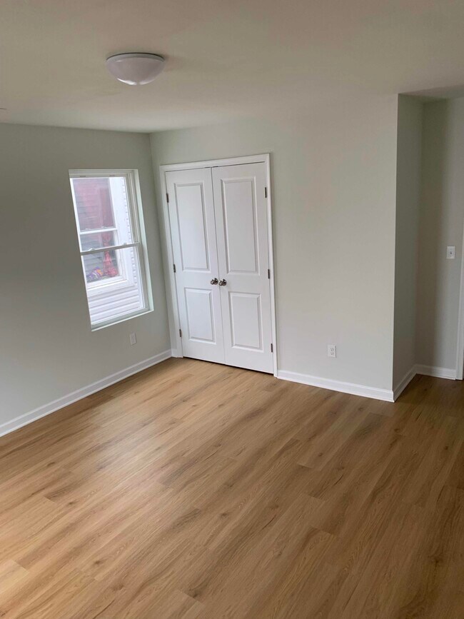 Foto del edificio - 141 Parker St