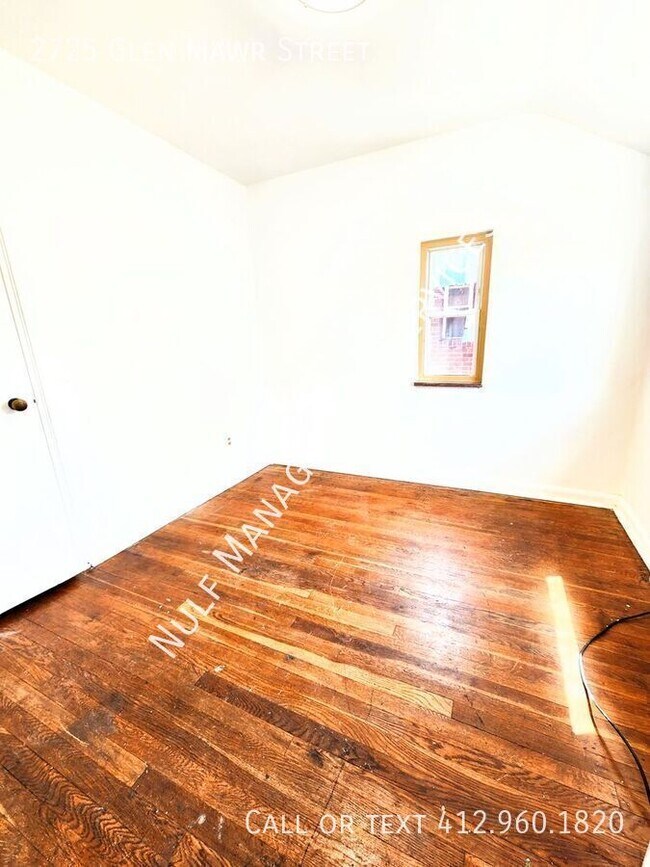 Foto del edificio - 2725 Glen Mawr St