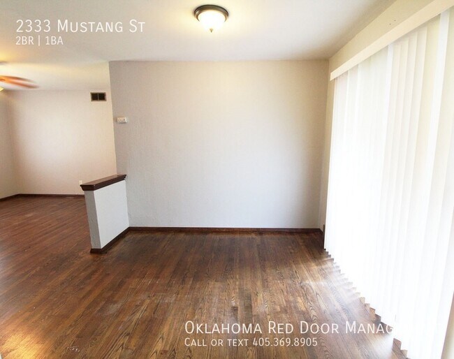 Foto del edificio - 2333 Mustang St
