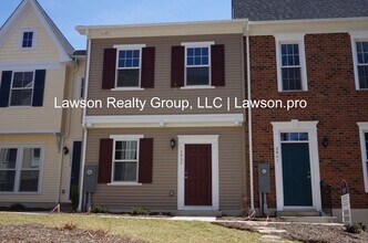 Building Photo - 3937 Colonial Green Cir