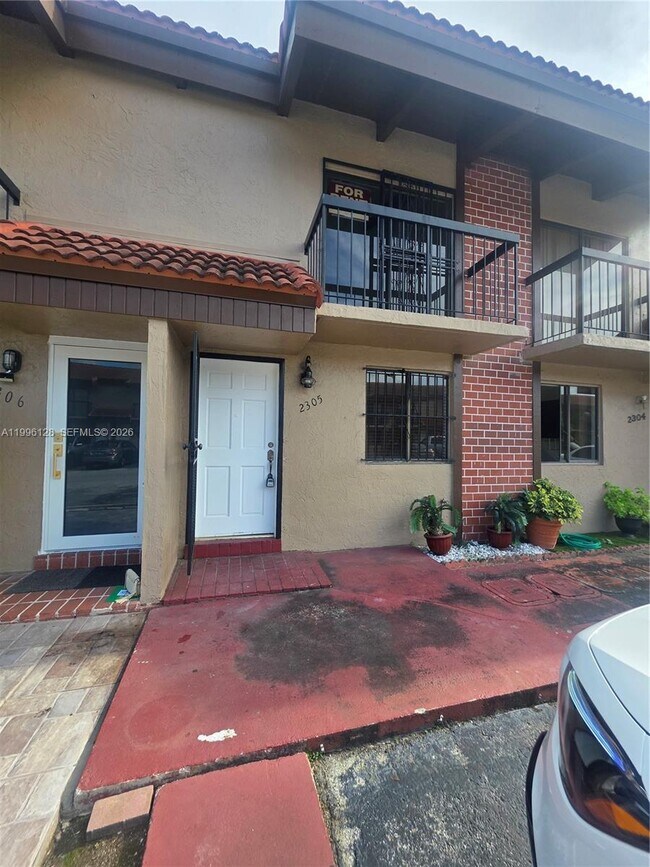 Foto del edificio - 1811 SW 107th Ave