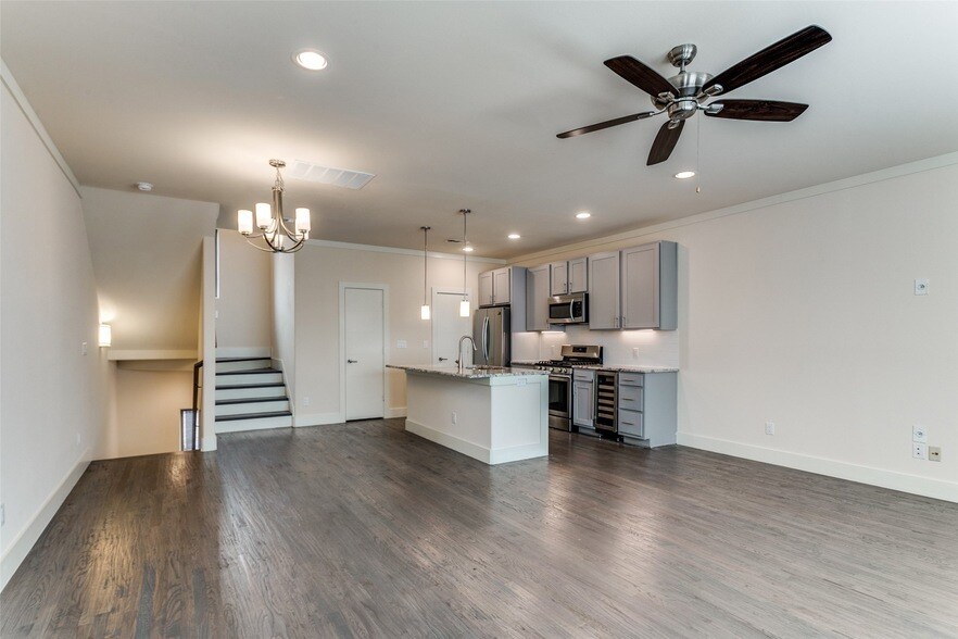 Photo - 4316 Hartford Street Unit 24