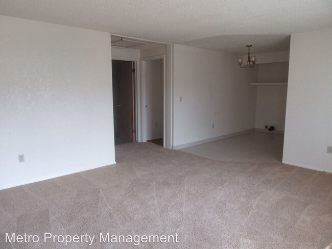 Foto del edificio - 333 Phyllis Cir E