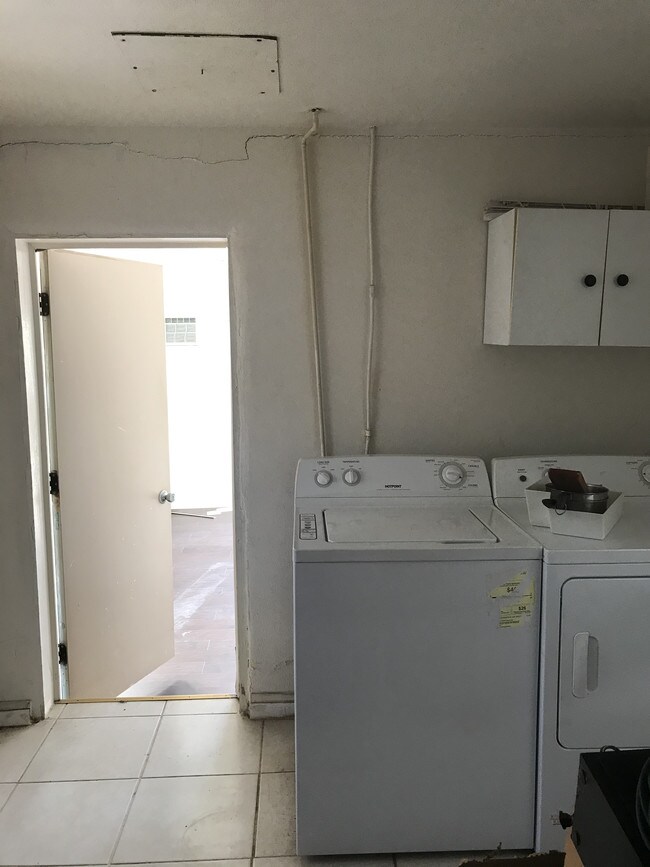 Shared Laundry Room/ Private Washer & Dryer - 27603 Imperial Shores Blvd