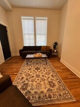 Building Photo - 106 E Broad St