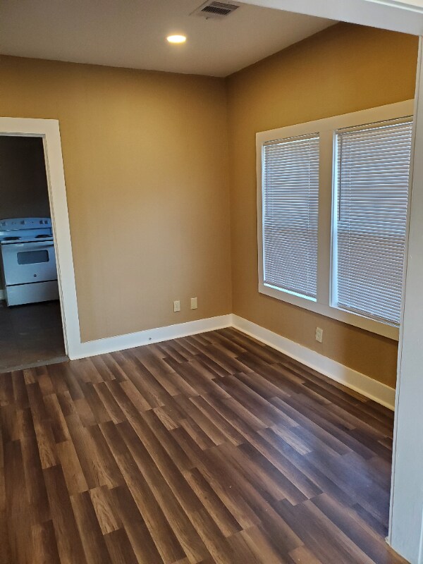 907 E Jackson St, El Campo, TX 77437 House Rental in El Campo, TX