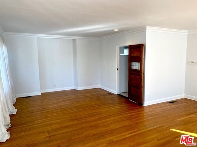 Foto del edificio - 1204 Hilldale Ave