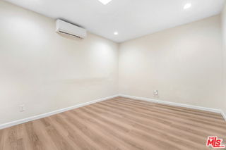 Foto del edificio - 845 Hagar St