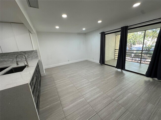 Building Photo - 3199 Coral Hills Dr