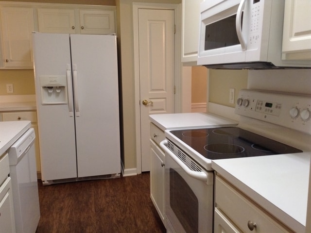 Foto del edificio - 8510 Heron Glen Dr