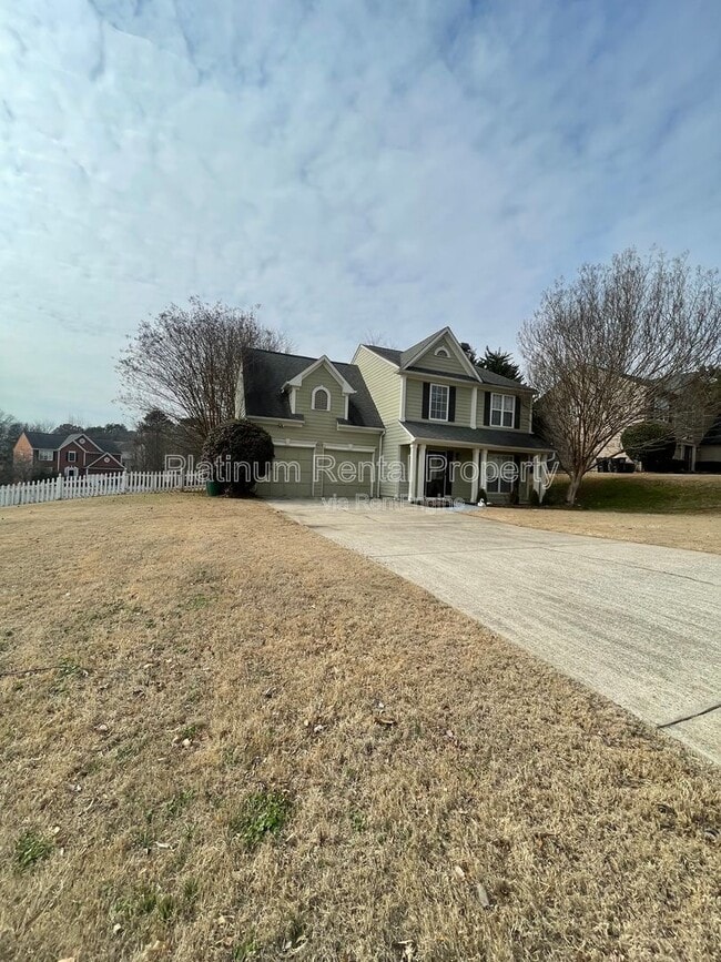 Building Photo - 1340 Holleybrooke Dr