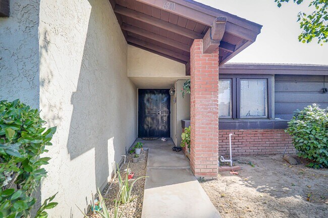 Foto del edificio - Great Laurelglen Home!