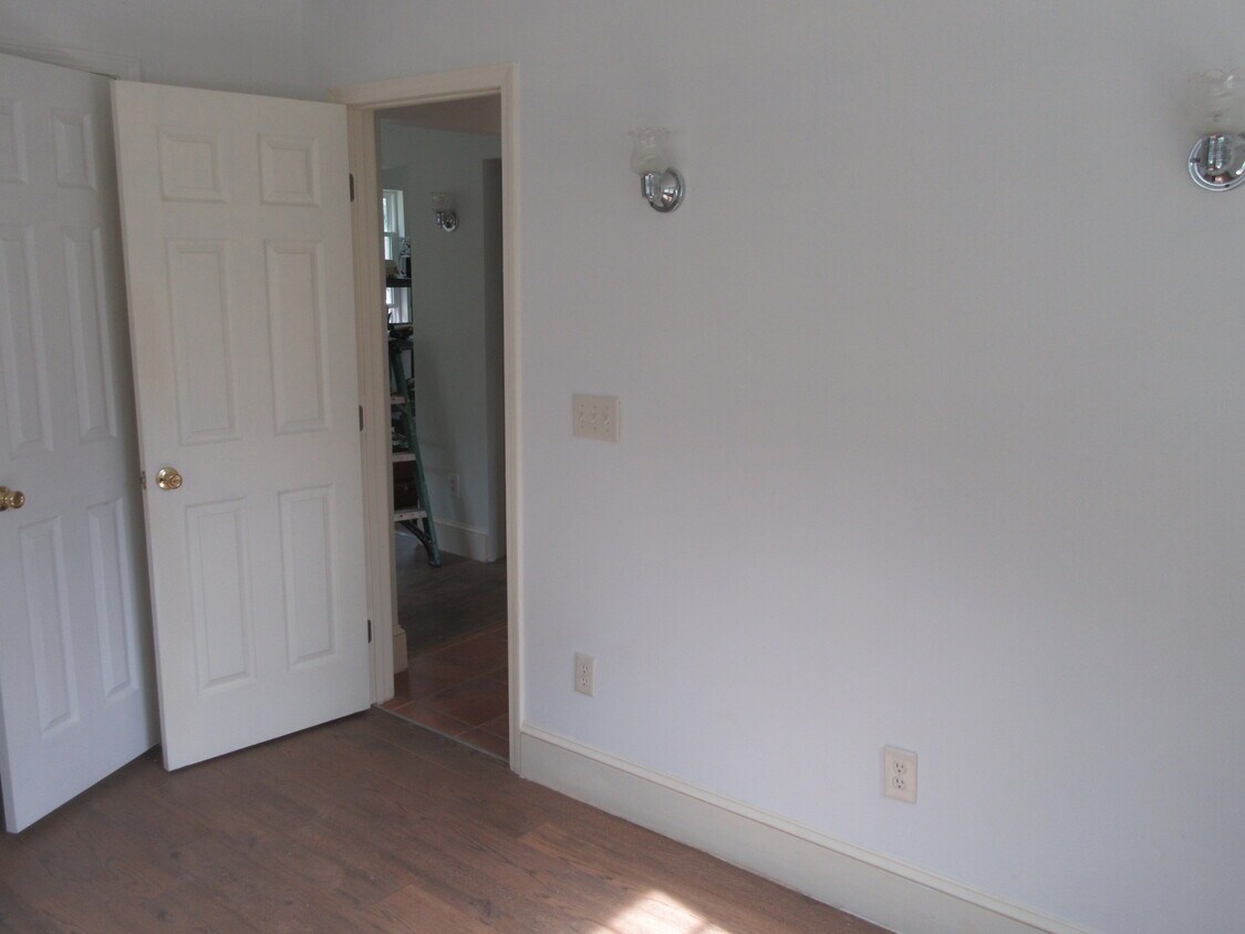 Primary Photo - 6448 Manning St NW