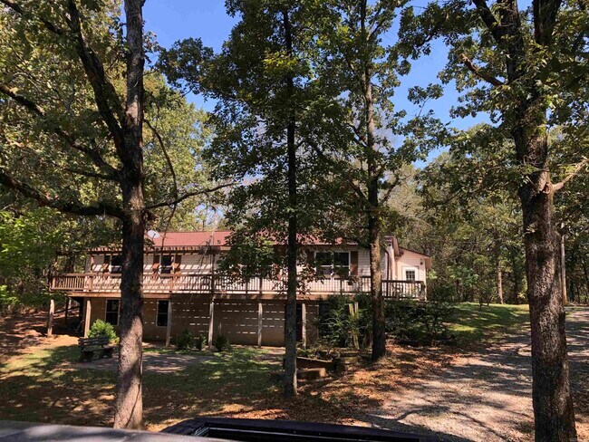 Foto del edificio - 125 Bluebird Glen