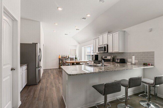 Foto del edificio - 10014 Granite Grove Ln