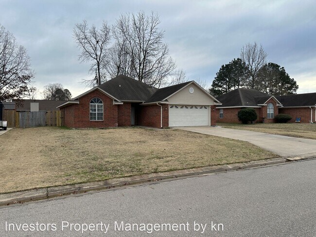 Building Photo - 3 br, 2 bath House - 702 Jessie Dr
