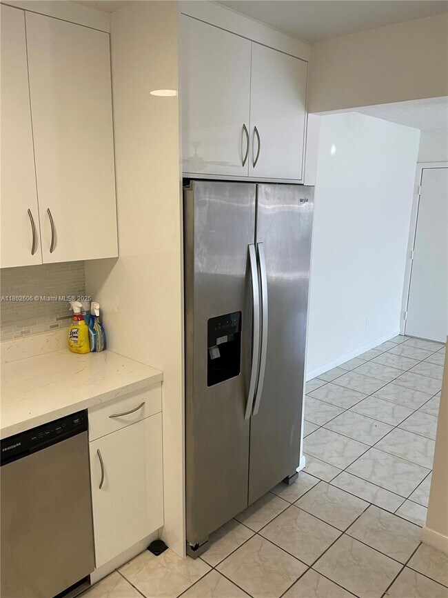 Foto del edificio - 13726 SW 90th Ave
