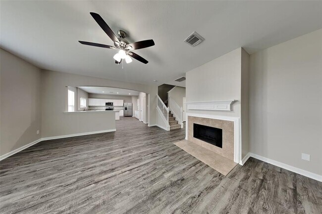 Foto del edificio - 2902 Crestbrook Bend Ln