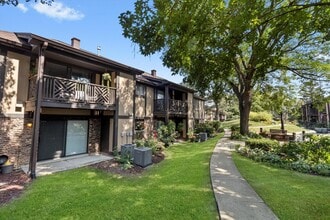 Building Photo - 850 Sheldon Ct