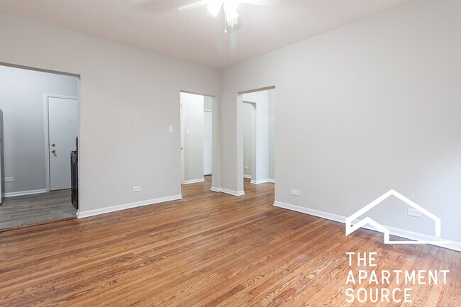Foto del edificio - 7724 N Marshfield Ave