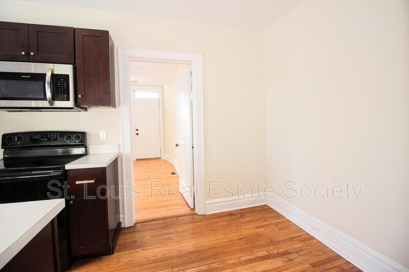 2241 California Ave Unit 1S, Saint Louis, MO 63104 Condo for Rent in