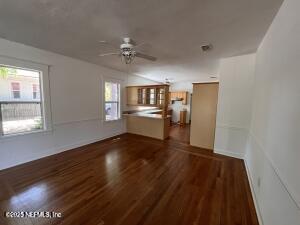 Building Photo - 4242 Irvington Ave
