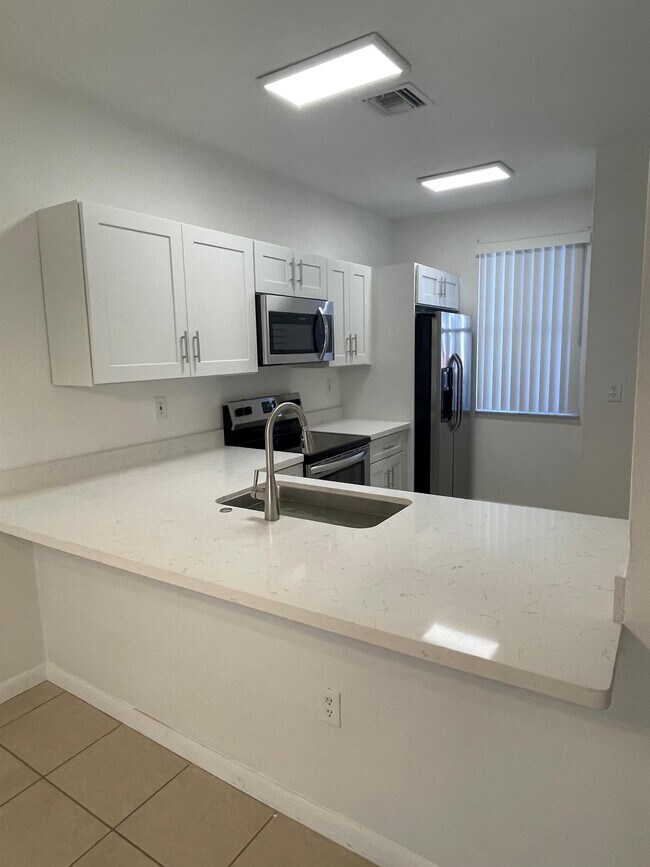 17383 NW 7th Ave, Miami Gardens, FL 33169 Townhome Rentals in Miami