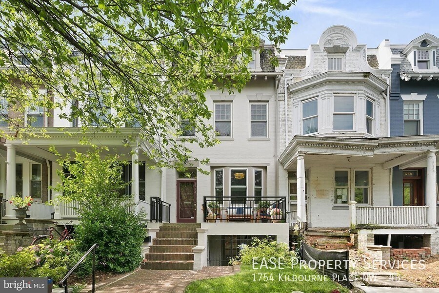 Primary Photo - 1754 Kilbourne Pl NW