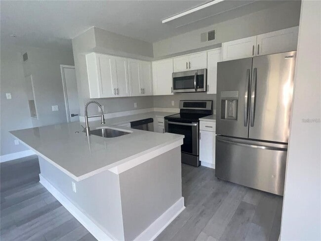 Building Photo - 7280 Westpointe Blvd