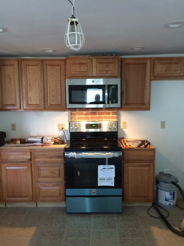 Kitchen New install - 51 E Enterprise St
