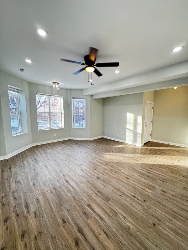 Building Photo - 6807 S Paulina St