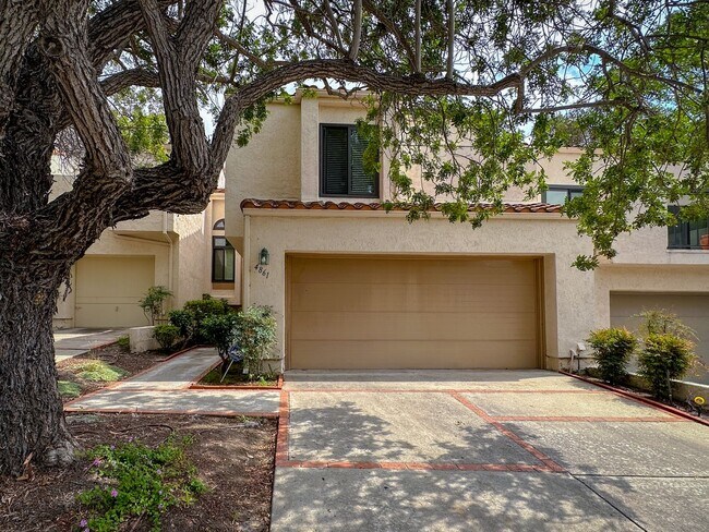 Foto del edificio - Tierrasanta Furnished Short-Term Rental