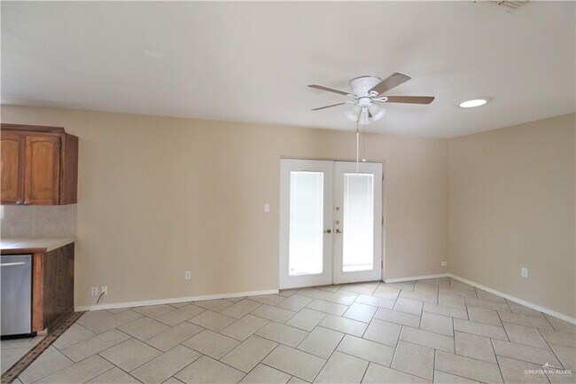 Foto del edificio - 1210 W Jonquil Ave