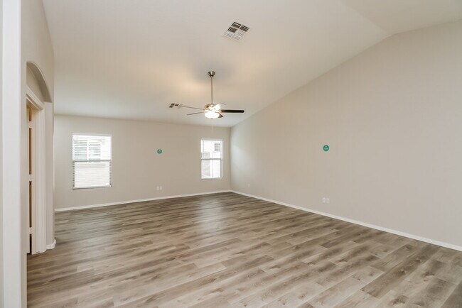 Building Photo - 39378 N Parisi Cir