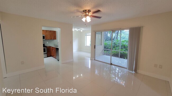 Foto del edificio - 1 br, 1 bath House - 3102 Glenmoor  Dr