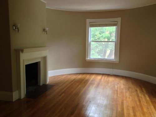 Primary Photo - 149 Winthrop Rd
