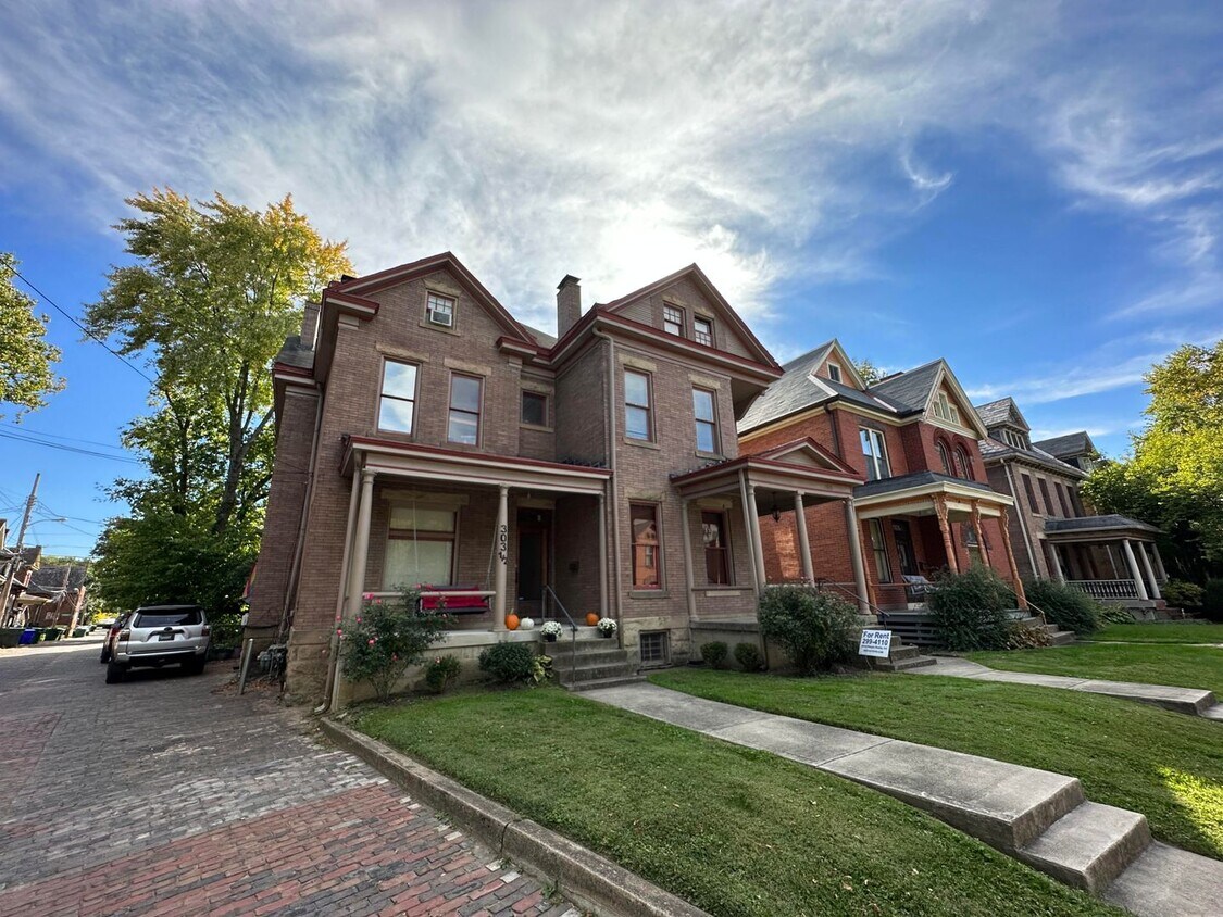 Foto principal - Wilber Ave 303-305 &amp; 863 Henry NCR